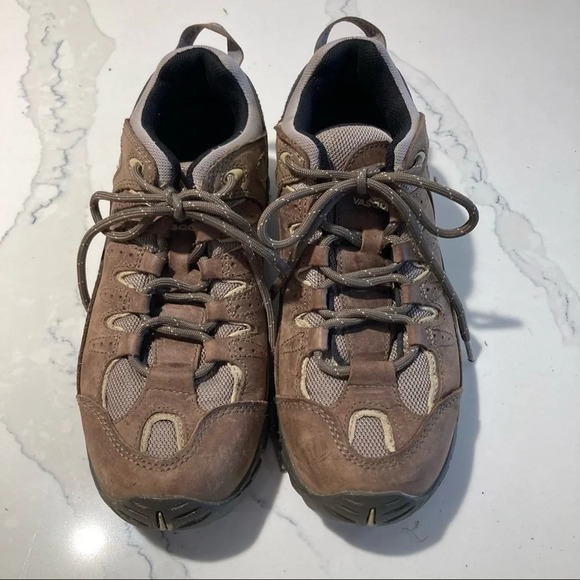 VASQUE Sz 8.5 Leather Hiking Trekking Super Grip  Lace Up Sneakers Shoes - Picture 2 of 14